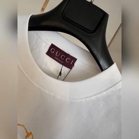 Футболка Gucci с принтом виде конской 