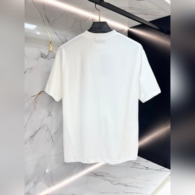 Gucci： отличная новость для полных муж