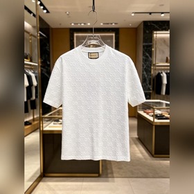 Новинка GUCCI весна-лето 2026： эксклюз