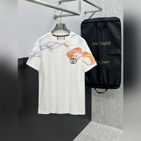 Gucci — новинка весна-лето 2026 г. Пер