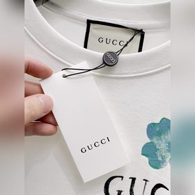 Новая коллекция Gucci весна-лето 2026：