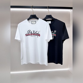 Gucci — новая весенняя коллекция： футб