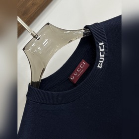 Новая модель бренда Gucci — футболка и