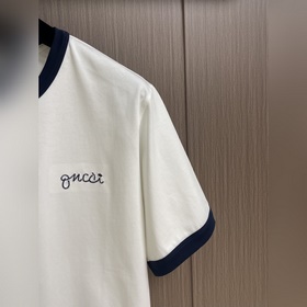 Футболка GUCCI с коротким рукавом и об