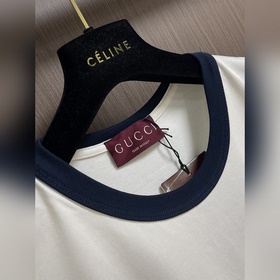 Футболка GUCCI с коротким рукавом и об