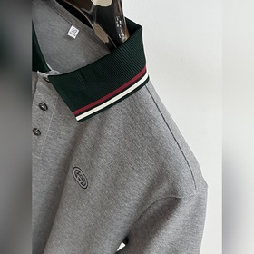 Новинка весенней коллекции Gucci： футб