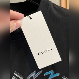Gucci： премьера новой коллекции весна-