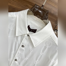 Новая весенняя коллекция Gucci： компле