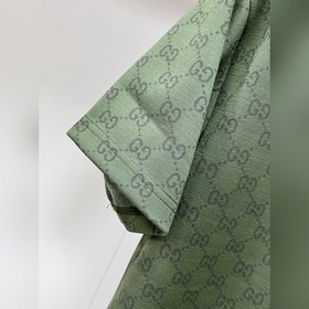 Новая весенняя коллекция Gucci： компле