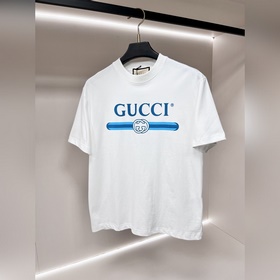 Новинка весенней коллекции Gucci： футб