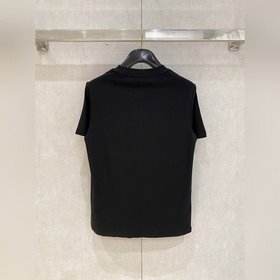 Новинка весна-лето 2026 от Gucci： прем