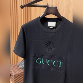 Gucci 26： премьера новой коллекции вес