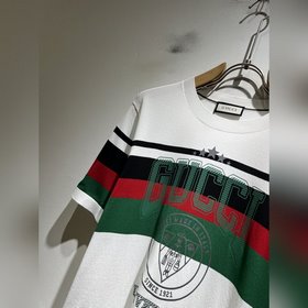 Новая модель поло с коротким рукавом и