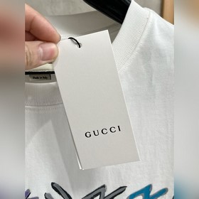 Gucci： премьера новой коллекции весна-
