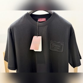 Размеры： S, M, L, XL. Модель унисекс