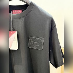 Размеры： S, M, L, XL. Модель унисекс
