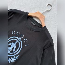 Футболка GU с коротким рукавом и принт