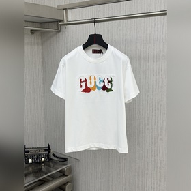 Новая модель хлопковой футболки с коро