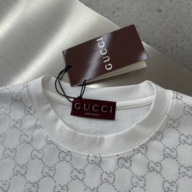 Gucci — новинка весна-лето 2026 года： 