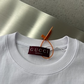 Gucci Короткорукавная футболка с заст