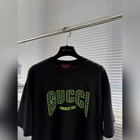 Новая коллекция Gucci весна-лето 2026：