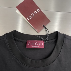 Новая коллекция Gucci весна-лето 2026：