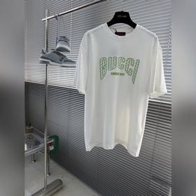 Новая коллекция Gucci весна-лето 2026：