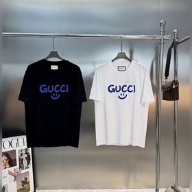 Тенденционная футболка Gucci с изображ