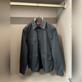 Белая рубашка GUCCI с множеством карма