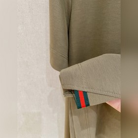 Новая модель мужской футболки с круглы