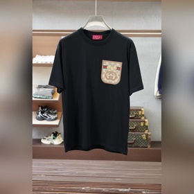 Gucci — новая весенне-летняя коллекция