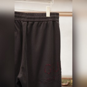 Gucci — модный комплект из тонких по