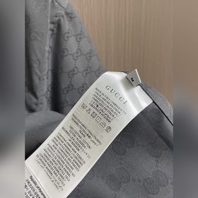 Цена рубашки — 2500, цена шорт — 2300 