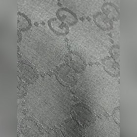 Цена рубашки — 2500, цена шорт — 2300 