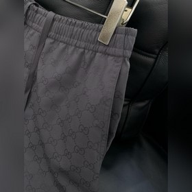 Цена верхней части — 2500, цена шорт —