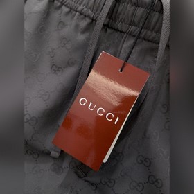 Цена верхней части — 2500, цена шорт —