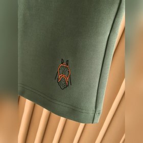 Новые двусторонние вышитые шорты от He