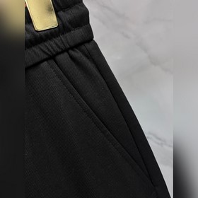 Новые брюки в стиле кэжуал от Hermès 2