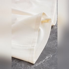 Новые кожаные шорты Hermès с логотипом