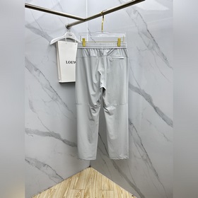Hermes — новые модели брюк в стиле кэж