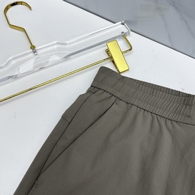 Hermes — новые модели брюк в стиле кэж