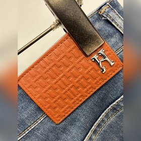 Эксклюзивная новинка от Hermes： модные