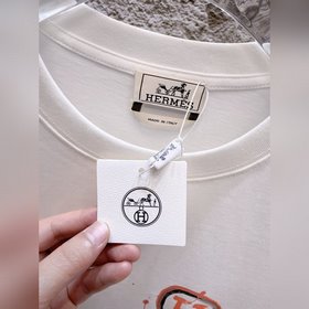 Hermes： новинка весна-лето 2026 года —