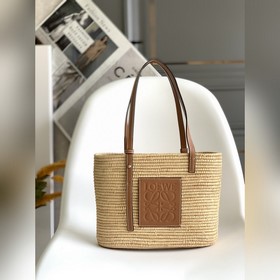 Loewe — традиционная квадратная плетен