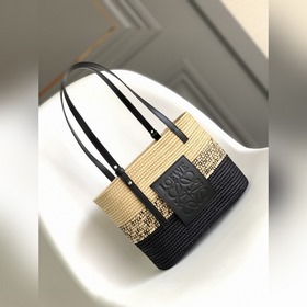 Сумка Loewe «Basket» квадратной формы