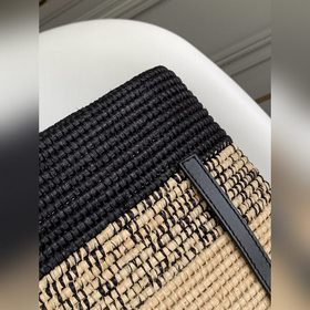 Сумка Loewe «Basket» квадратной формы 