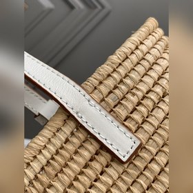 Loewe — традиционная квадратная плетен
