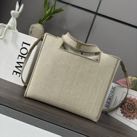 Новая сумка Loewe Font Tote из жаккард