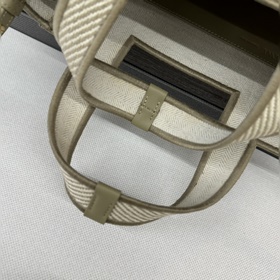 Новая сумка Loewe Font Tote из жаккард