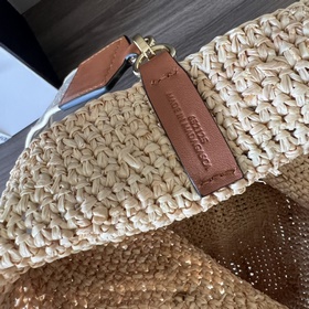 Сумка Loewe Slit в мини-формате из кок